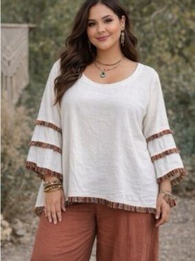 C&C California White Linen Blend Tassel Trim Fringe Blouse